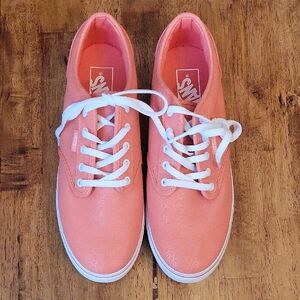Vans Atwood Low-Top Coral Sneakers NWOT Size 7